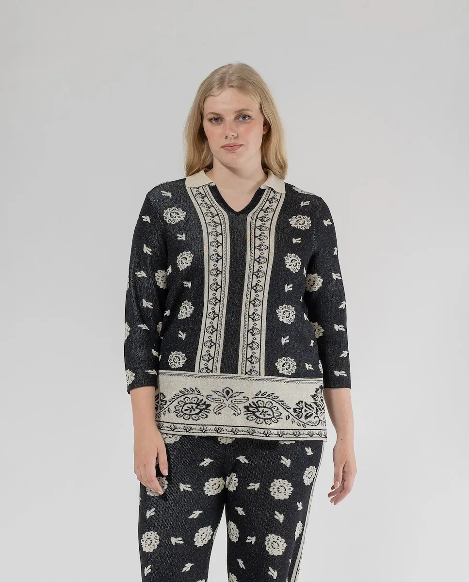 Женский жаккардовый свитер с люрексом October, черный
Женский жаккардовый свитер с люрексом October, черный