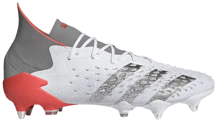 Кроссовки adidas Predator Freak.1 SG 'Demonskin - White Solar Red', белый 
Кроссовки adidas Predator Freak.1 SG 'Demonskin - White Solar Red', белый