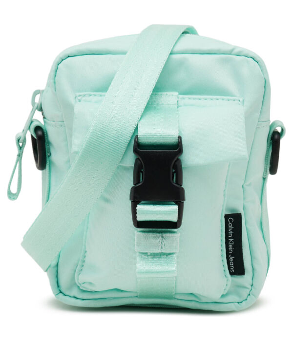 Маленькая сумочка Calvin Klein Jeans, голубой
Маленькая сумочка Calvin Klein Jeans, голубой