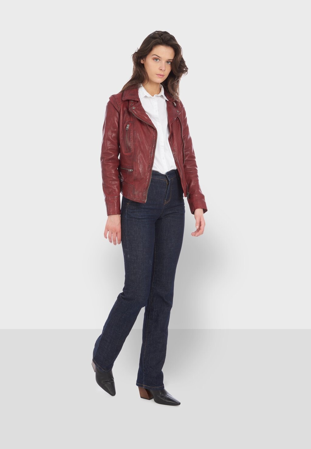 Кожаная куртка Oakwood ВИДЕО, красный
Кожаная куртка Oakwood ВИДЕО, красный