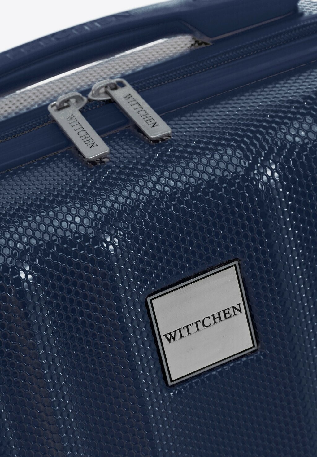 Косметичка ULTIMO LINE COLLECTION WITTCHEN, темно-синий
Косметичка ULTIMO LINE COLLECTION WITTCHEN, темно-синий