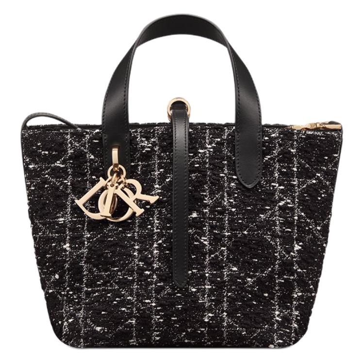DIOR Toujours Cotton Native Bag, сумка через плечо, кроссбоди, маленькая женская сумка черная
DIOR Toujours Cotton Native Bag, сумка через плечо, кроссбоди, маленькая женская сумка черная