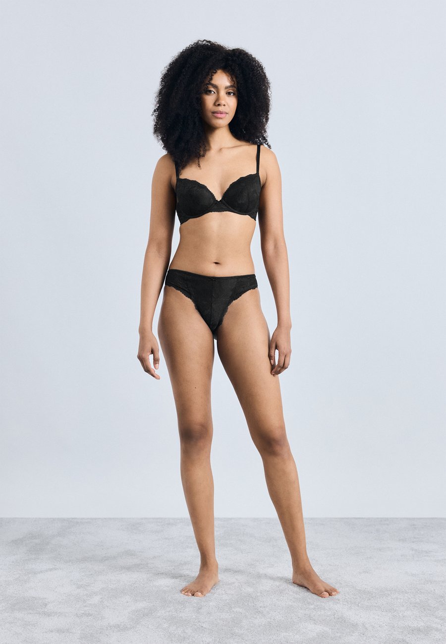 Трусы DORINA PERFECT BRAZILIAN 2 PACK, Black/White/Black
Трусы DORINA PERFECT BRAZILIAN 2 PACK, Black/White/Black