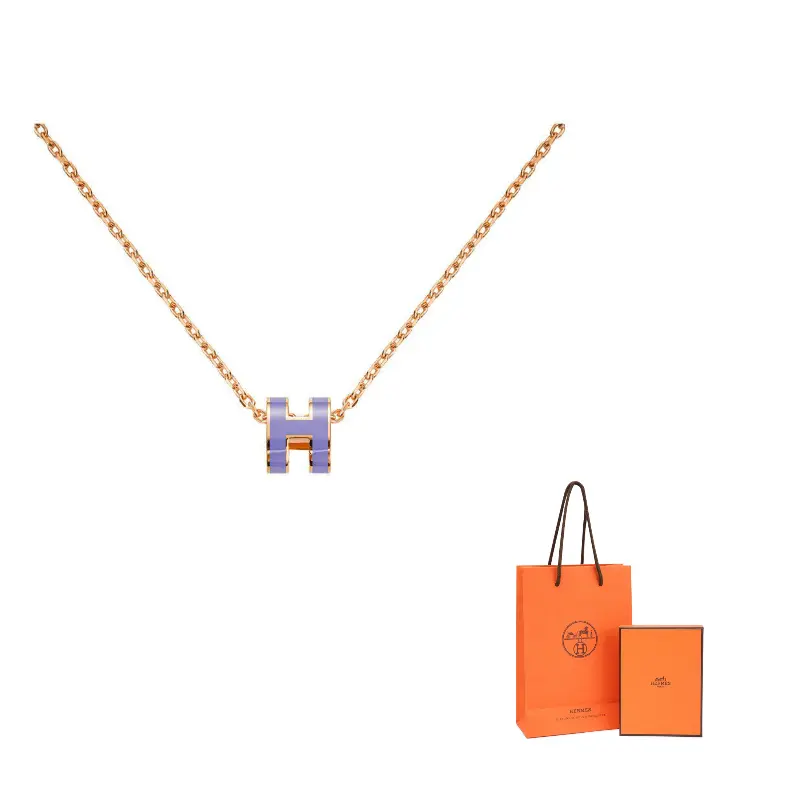 Hermes Колье POP H Collection с покрытием из розового золота, сиреневого цвета, для женщин
Hermes Колье POP H Collection с покрытием из розового золота, сиреневого цвета, для женщин