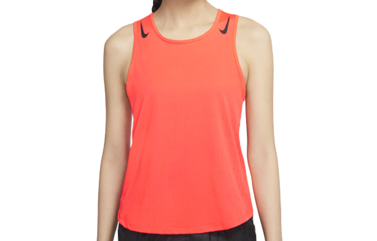 Жилет женский оранжевый Nike
Жилет женский оранжевый Nike