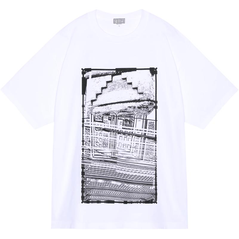 Футболка унисекс белая Cav Empt 
Футболка унисекс белая Cav Empt