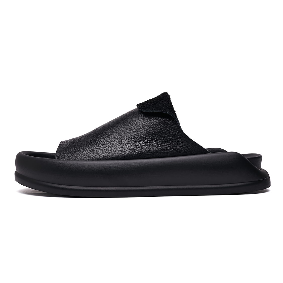 SOBB Тапочки-слайды мужские черные
SOBB Тапочки-слайды мужские черные