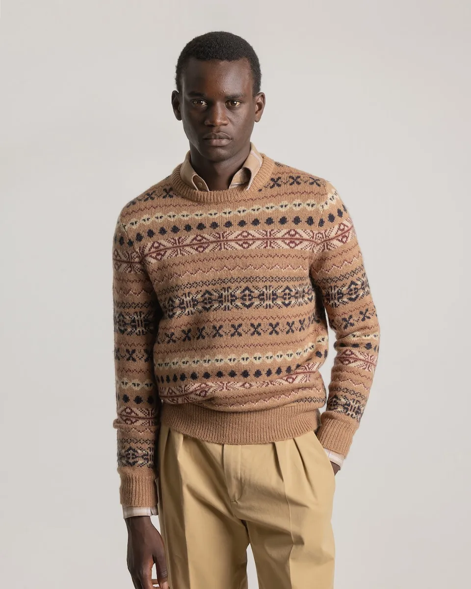 Мужской джемпер жаккардовый fair isle коричневый PuroEgo
Мужской джемпер жаккардовый fair isle коричневый PuroEgo