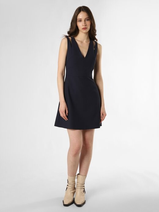 Платье карнина Hugo, синий
Платье карнина Hugo, синий