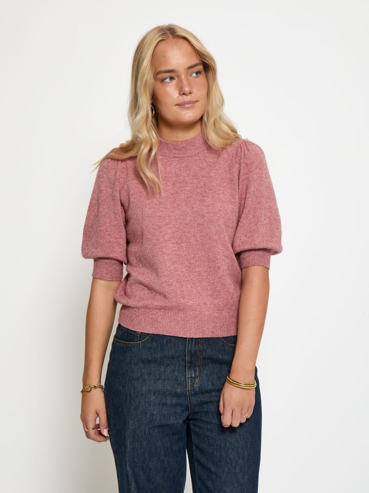 Свитер в цвете розовый меланж DESIRES
Свитер в цвете розовый меланж DESIRES