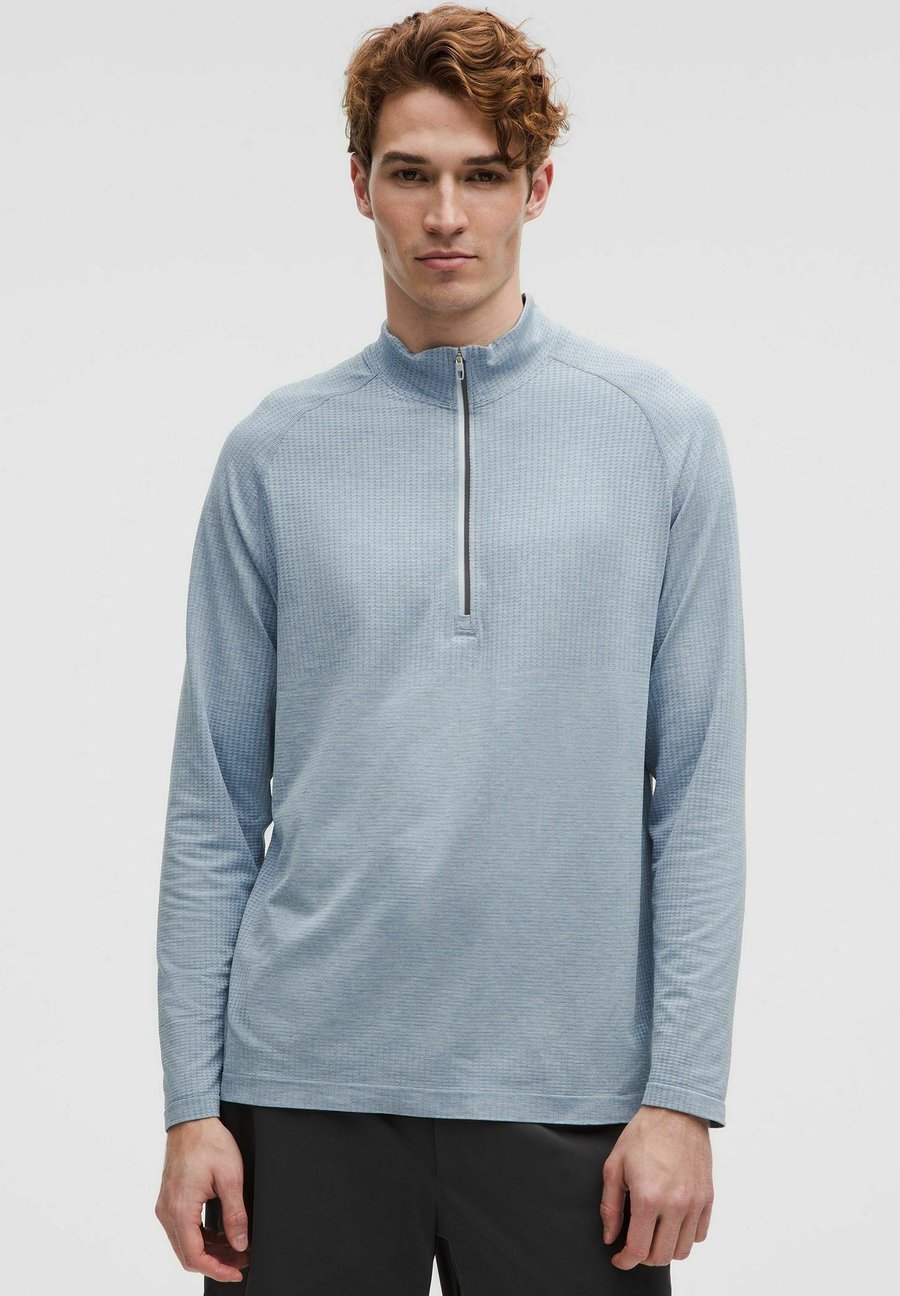 Толстовка lululemon METAL VENT TECH HALF ZIP, Washed Denim/Starch Blue/Blue
Толстовка lululemon METAL VENT TECH HALF ZIP, Washed Denim/Starch Blue/Blue