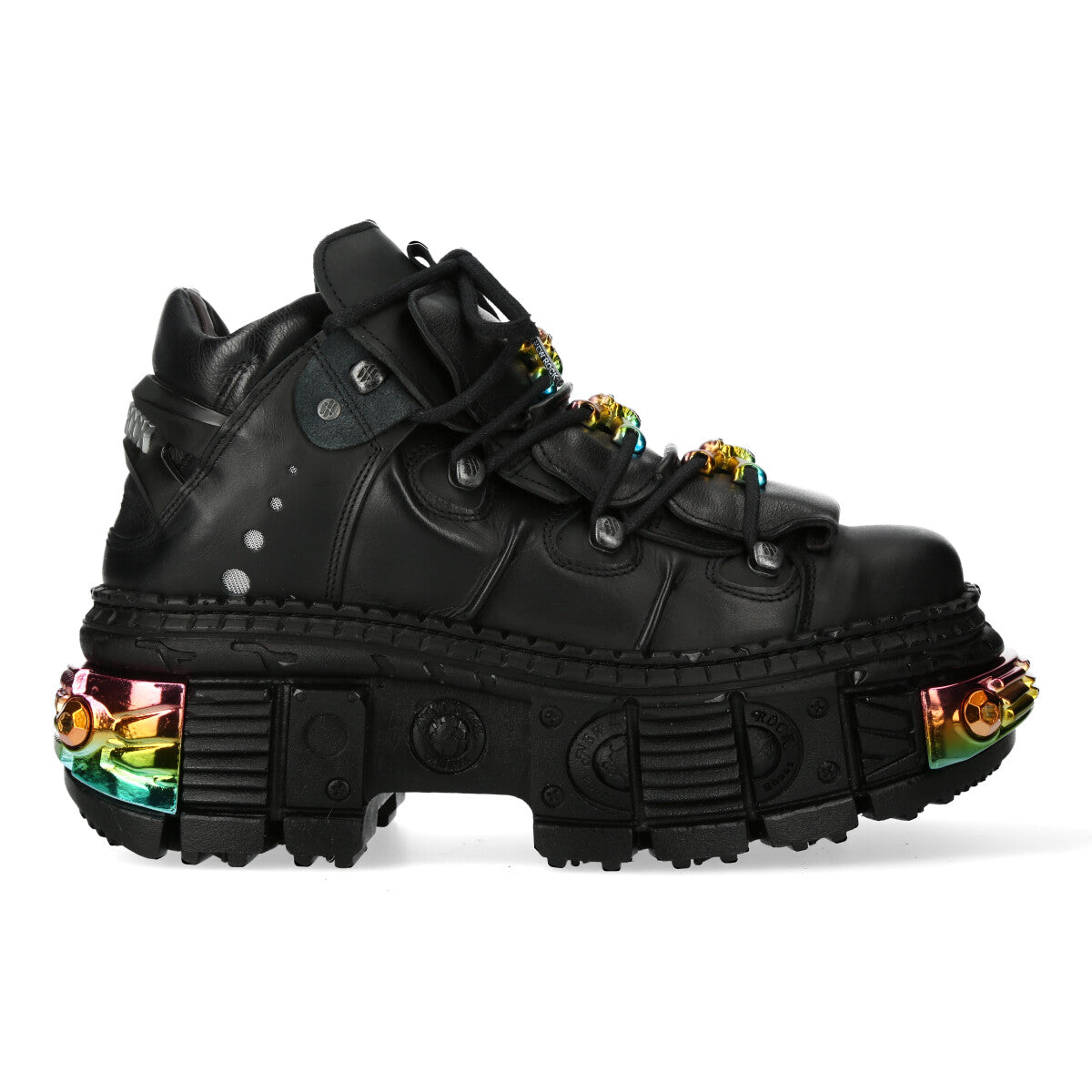 WALL106-S23 Ботинки кожаные на платформе готические New Rock, черный
WALL106-S23 Ботинки кожаные на платформе готические New Rock, черный