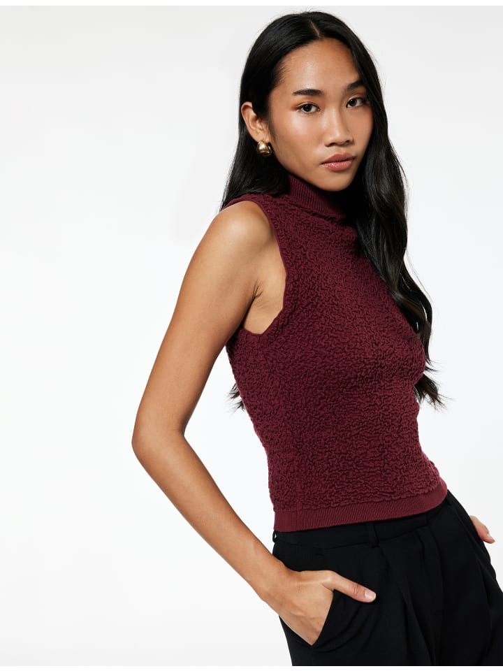 KOTON Топливные заправки в Бордо
KOTON Топливные заправки в Бордо