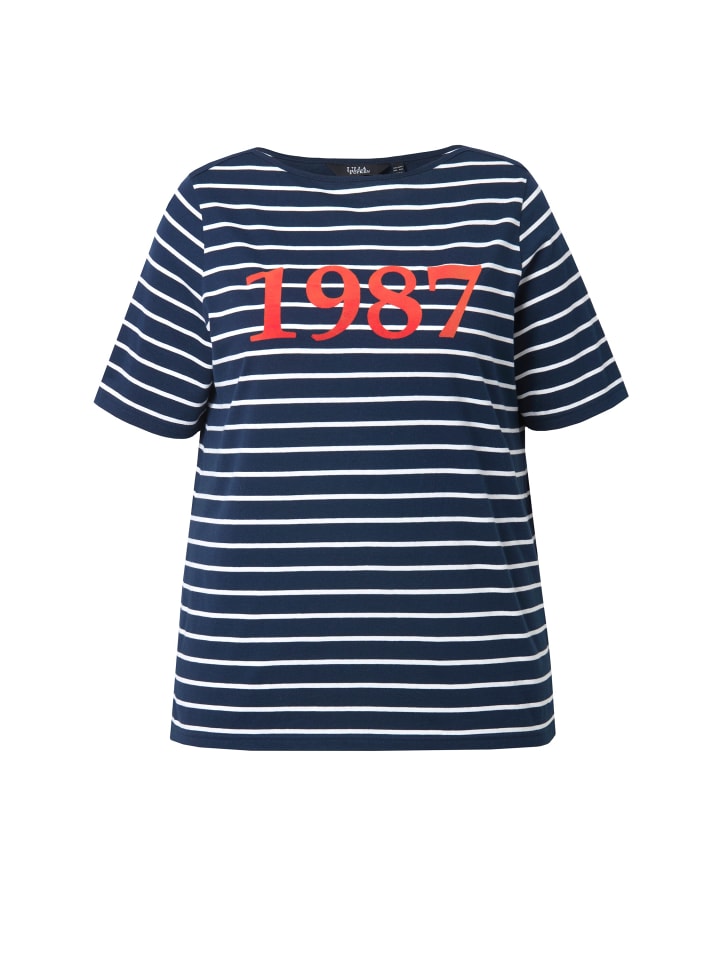 Темно-синяя рубашка Ulla Popken
Темно-синяя рубашка Ulla Popken