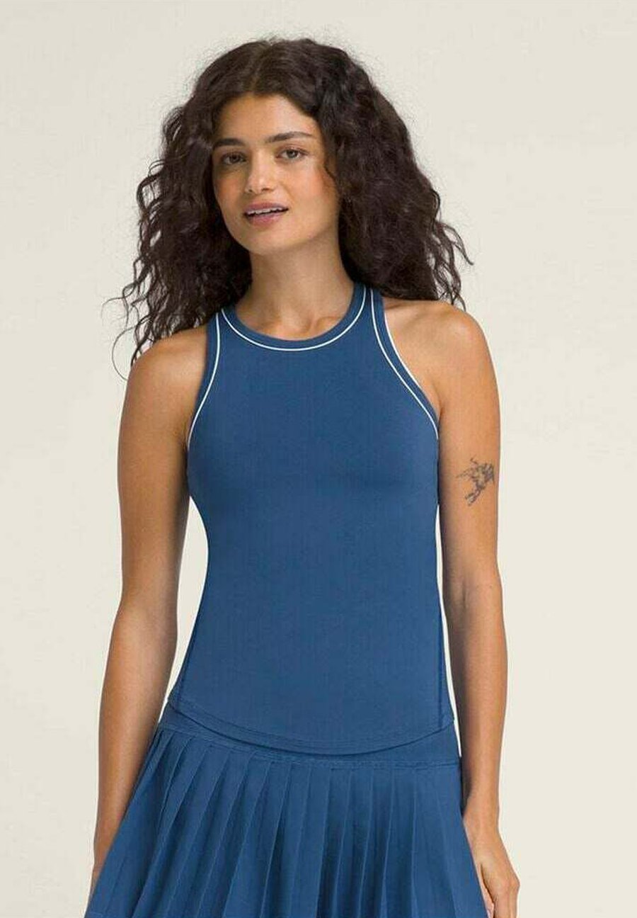 Топ Wilson Top, Court Blue/Blue
Топ Wilson Top, Court Blue/Blue