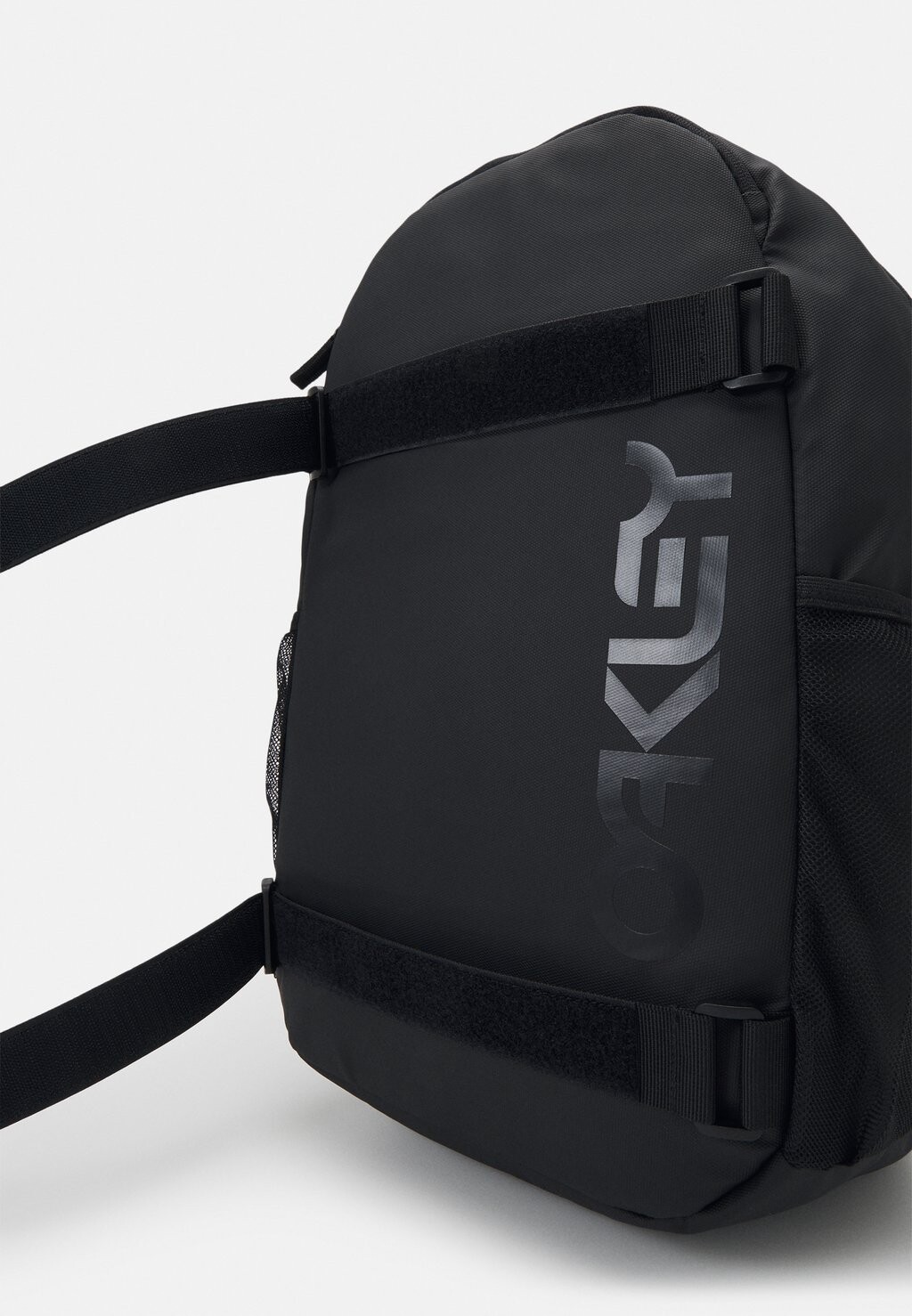 Рюкзак THE FRESHMAN SKATE BACKPACK UNISEX Oakley, черный
Рюкзак THE FRESHMAN SKATE BACKPACK UNISEX Oakley, черный