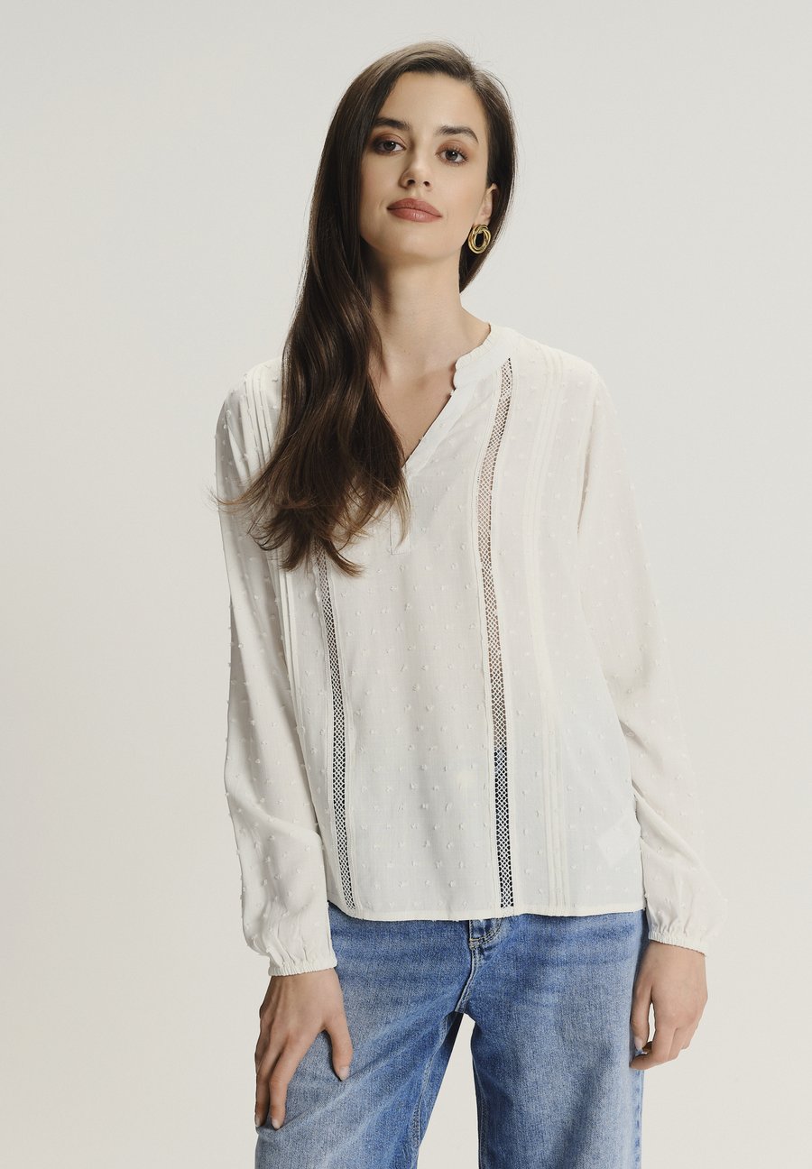 Блуза Greenpoint Blouse, Off-White
Блуза Greenpoint Blouse, Off-White