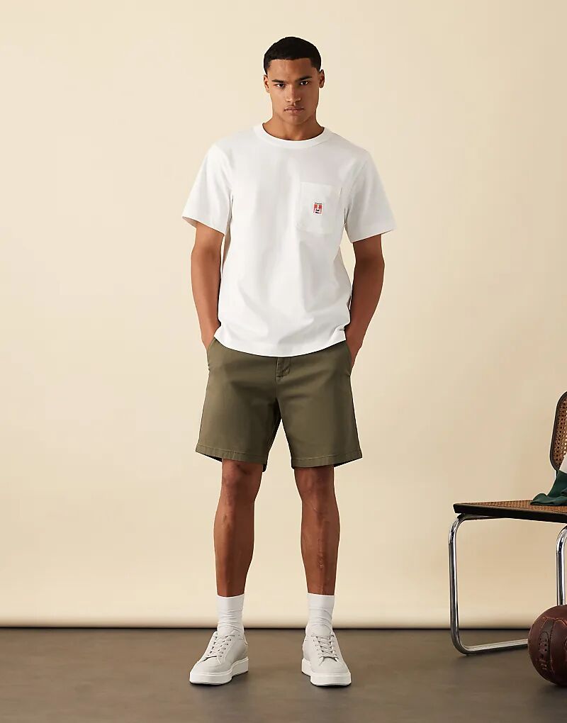 Футболка Wrangler Casey Jones с карманом для рабочей одежды, белая
Футболка Wrangler Casey Jones с карманом для рабочей одежды, белая