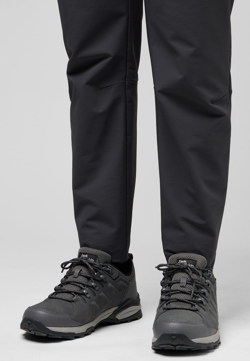 Походная обувь Jack Wolfskin, черный
Походная обувь Jack Wolfskin, черный