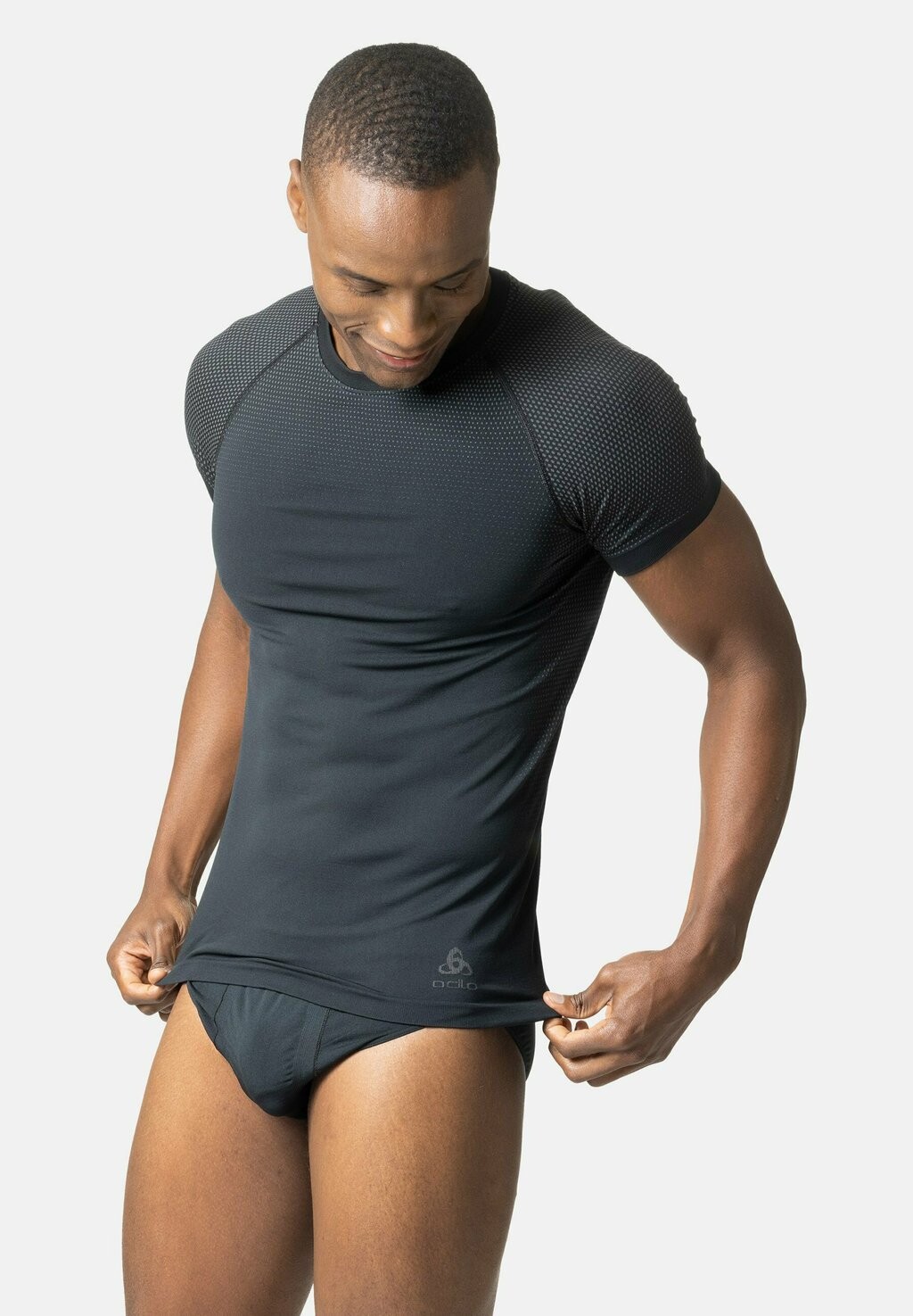 Базовая футболка CREW NECK PERFORMANCE ODLO, цвет black
Базовая футболка CREW NECK PERFORMANCE ODLO, цвет black