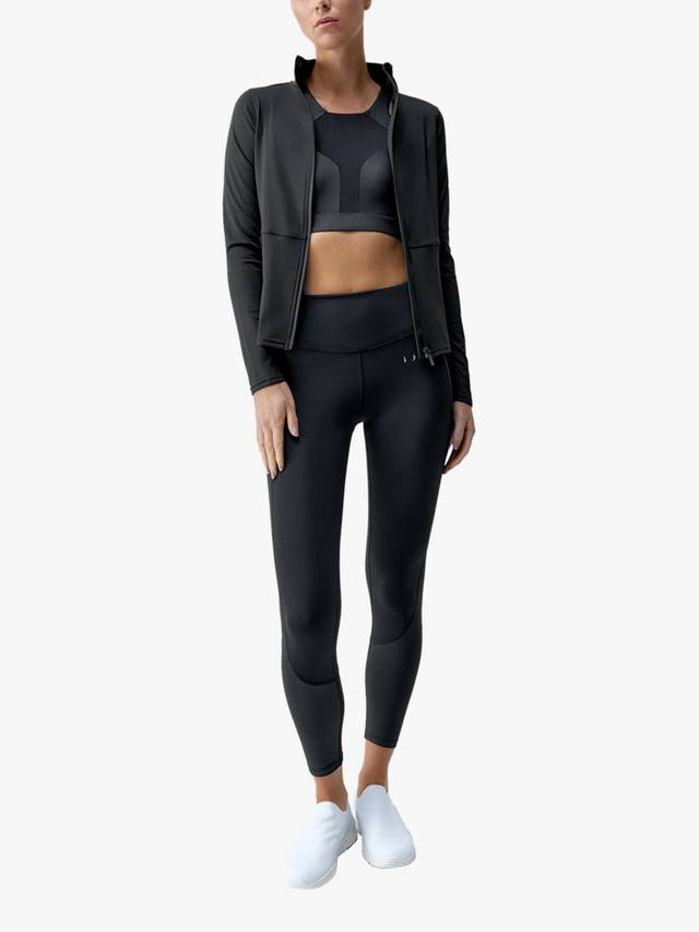 Приталенная спортивная куртка на молнии Born Living Yoga, черный
Приталенная спортивная куртка на молнии Born Living Yoga, черный