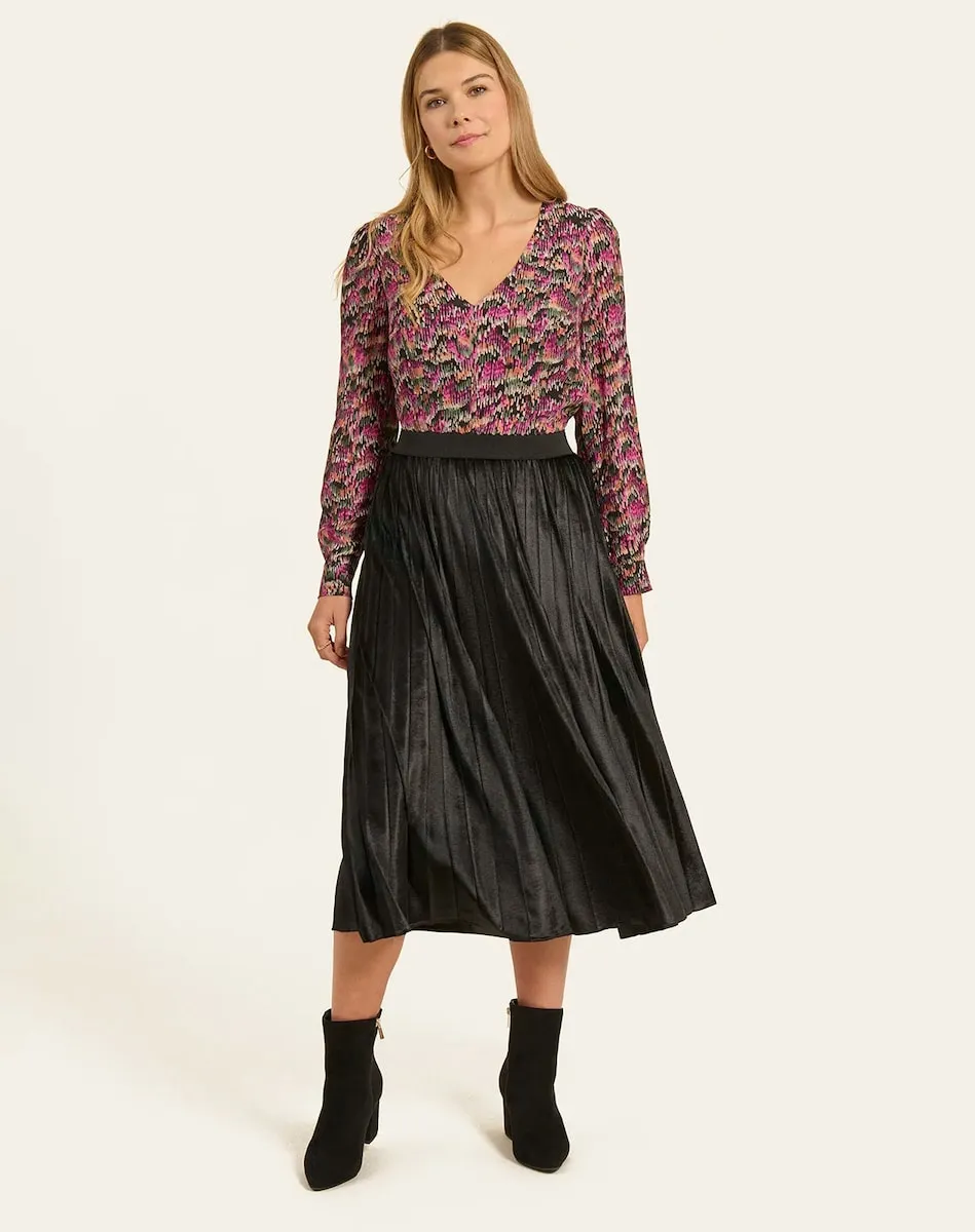 Плиссированная юбка миди Naf Naf, черный
Плиссированная юбка миди Naf Naf, черный