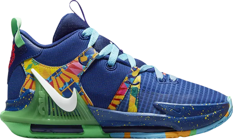 Кроссовки LeBron Witness 7 GS 'Kaleidoscope', синий
Кроссовки LeBron Witness 7 GS 'Kaleidoscope', синий