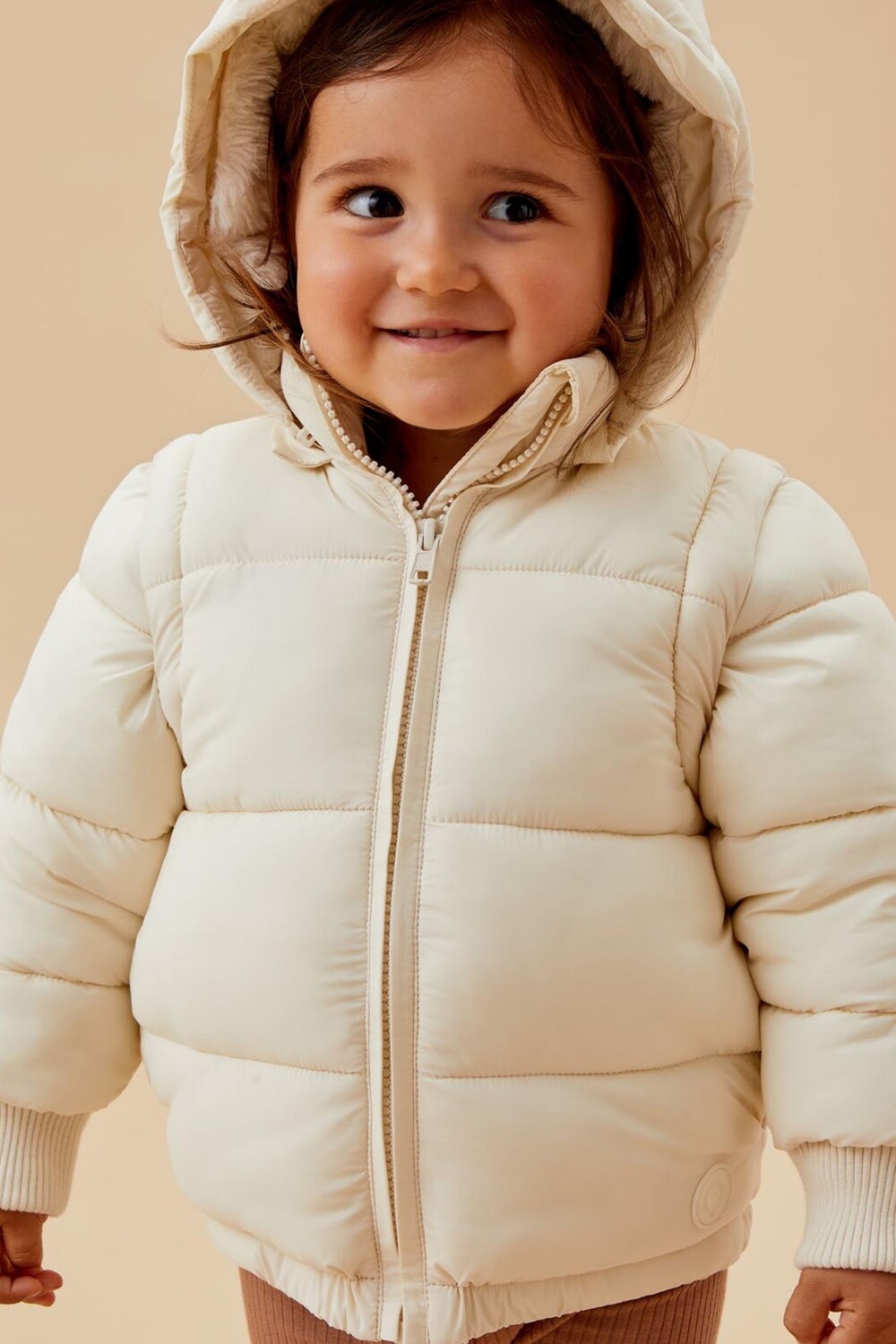 Переработанное 3 в 1 уютное пальто в жилет Mori, бежевый
Переработанное 3 в 1 уютное пальто в жилет Mori, бежевый