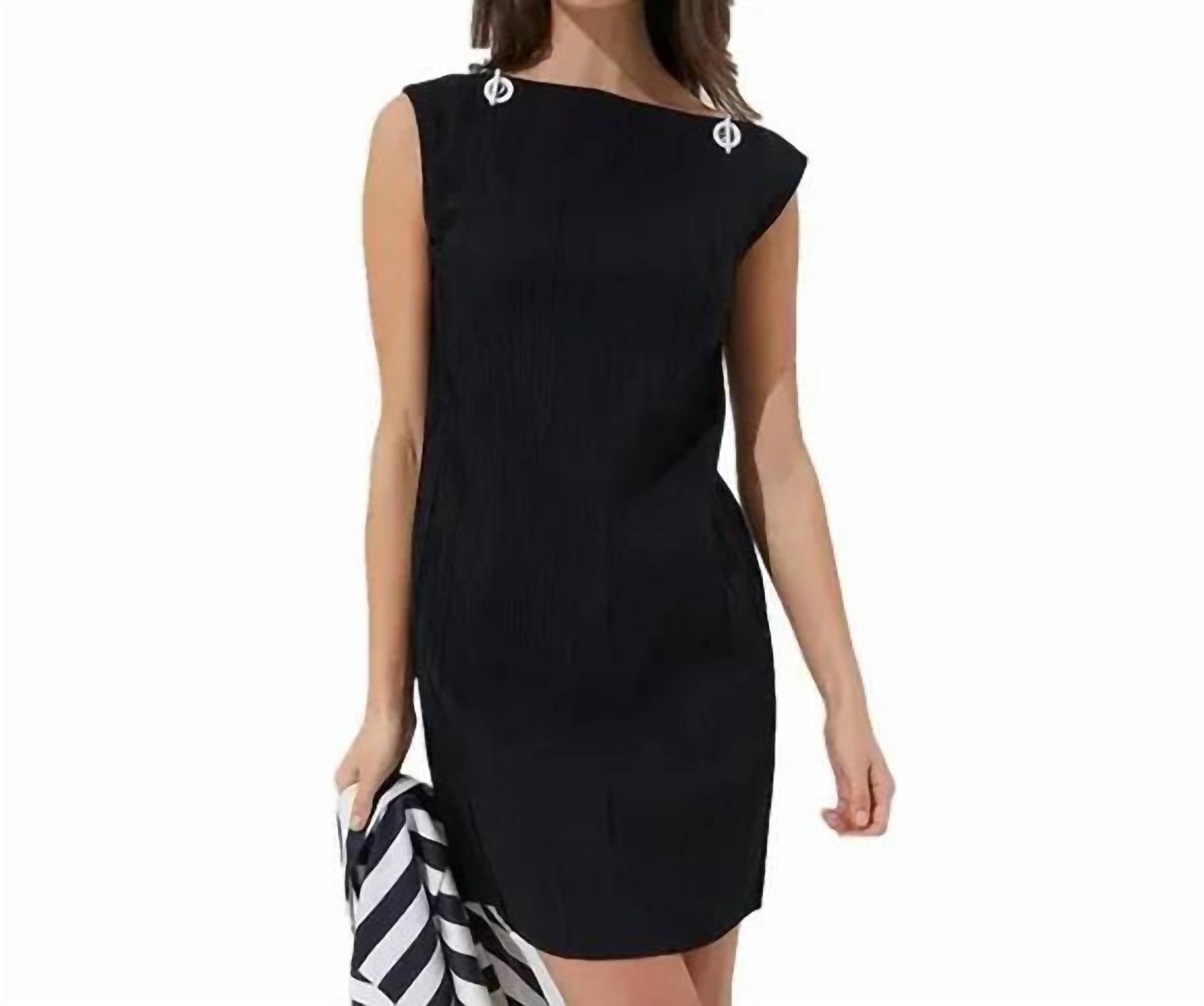 Платье-футболка из жаккардового плиссированного морского узора черного цвета Etcetera
Платье-футболка из жаккардового плиссированного морского узора черного цвета Etcetera