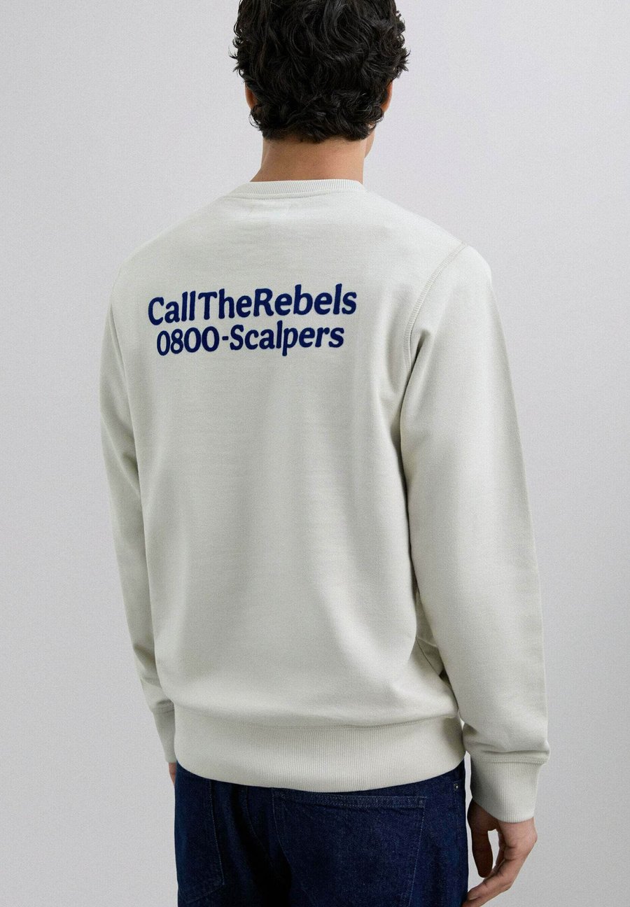 Толстовка Scalpers Sweatshirt, Light Grey
Толстовка Scalpers Sweatshirt, Light Grey