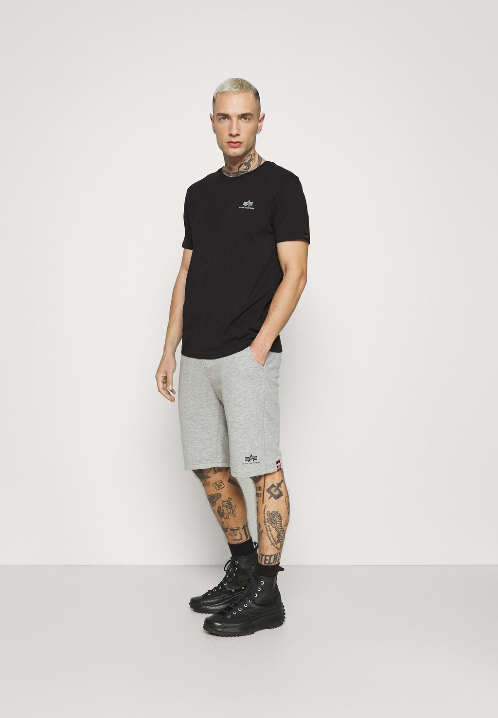 Спортивные брюки BASIC SL Alpha Industries, светло-серый
Спортивные брюки BASIC SL Alpha Industries, светло-серый