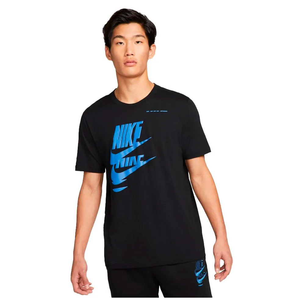 Футболка Nike Sportswear Sport Essentials+, черный
Футболка Nike Sportswear Sport Essentials+, черный