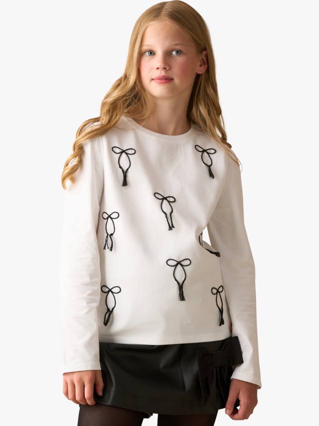 Детский свитер с вышитым бантом из хлопковой смеси Angel & Rocket, White
Детский свитер с вышитым бантом из хлопковой смеси Angel & Rocket, White