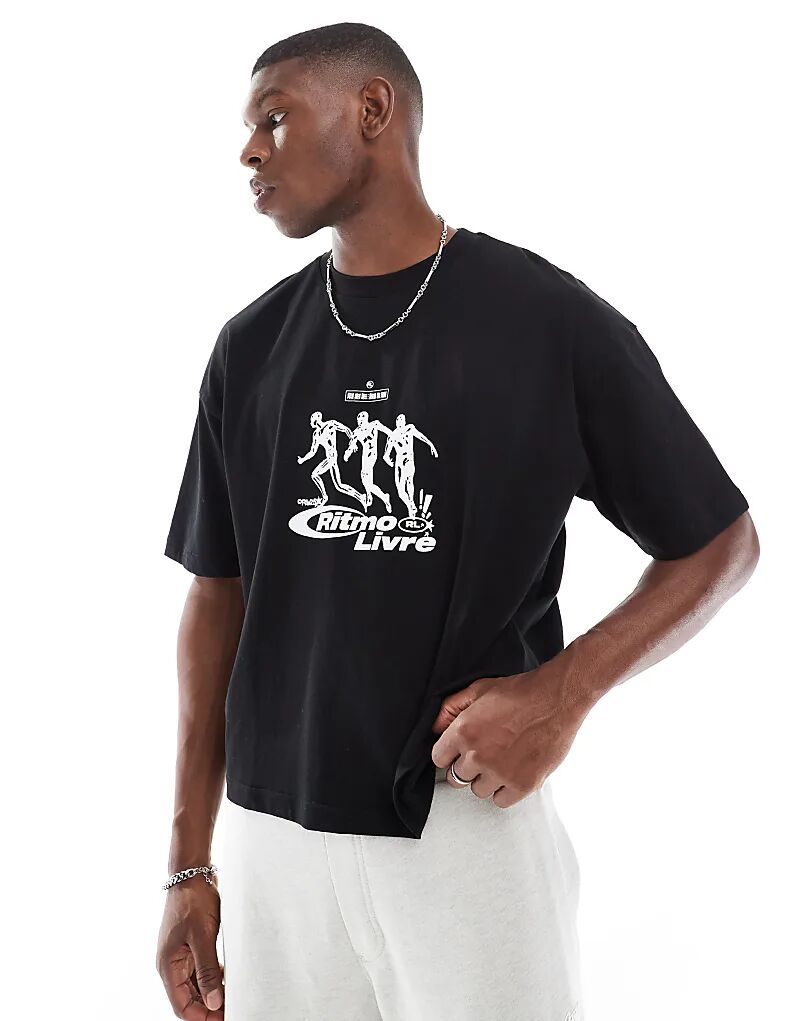 Футболка свободного кроя ASOS DESIGN черного цвета с принтом бега
Футболка свободного кроя ASOS DESIGN черного цвета с принтом бега