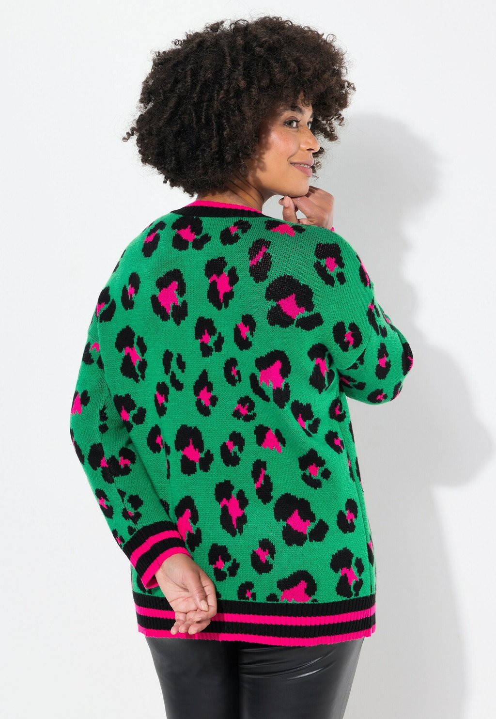 Джемпер LANGARM Angel of Style, черный 
Джемпер LANGARM Angel of Style, черный