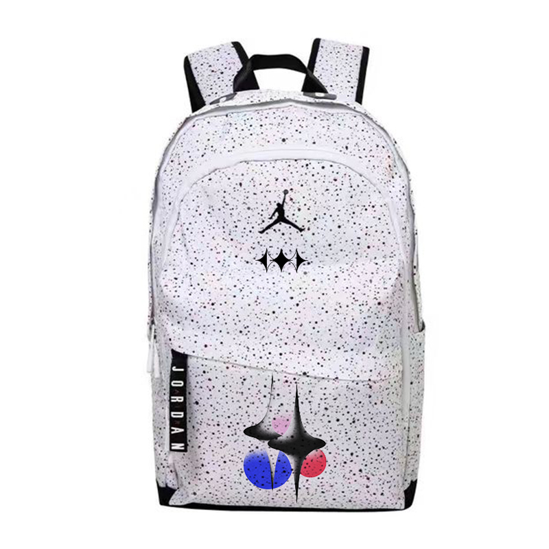 Jordan Большой унисекс рюкзак из полиэстера, Black Stars
Jordan Большой унисекс рюкзак из полиэстера, Black Stars