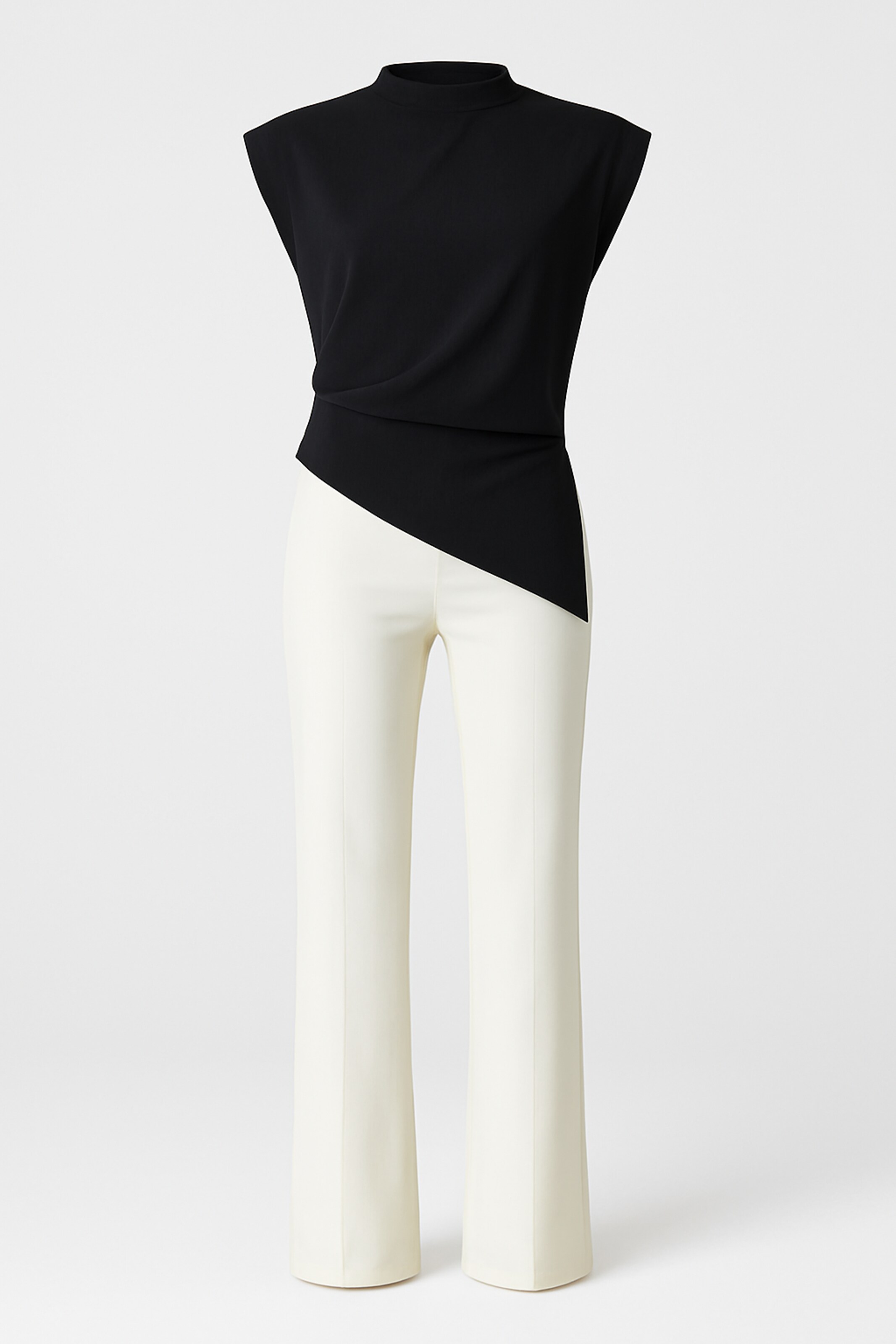 Touche Prive Блузка в черном цвете
Touche Prive Блузка в черном цвете