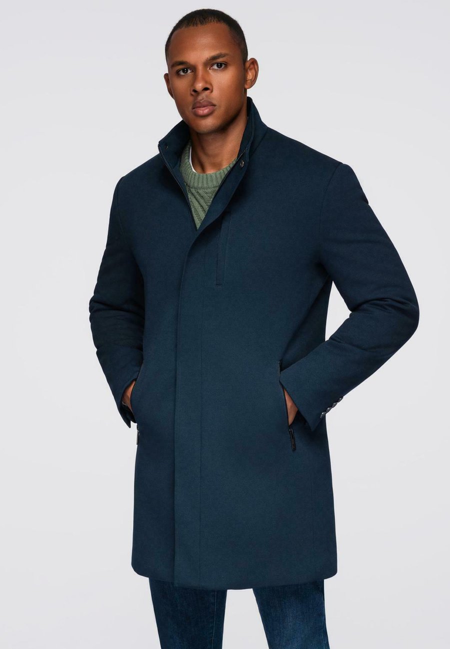 Пальто Ombre Short coat, Navy Blue/Dark Blue
Пальто Ombre Short coat, Navy Blue/Dark Blue