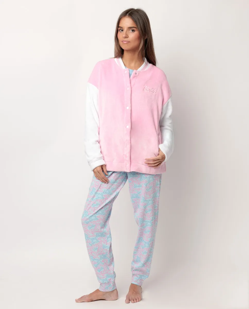 Женский халат с длинными рукавами из теплой ткани розового цвета Barbie
Женский халат с длинными рукавами из теплой ткани розового цвета Barbie