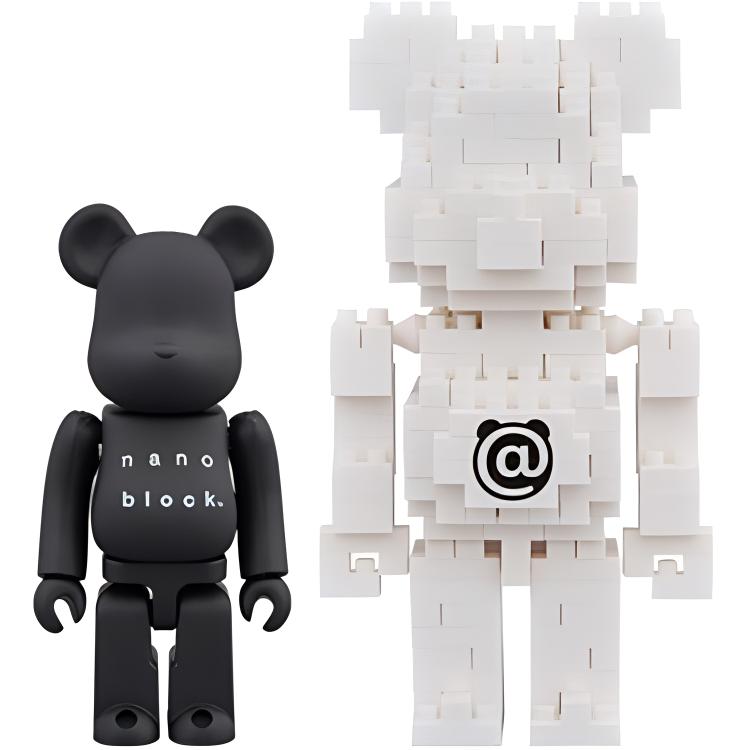 BE@RBRICK Набор Nanoblock Black And White Set Combination Trendy Figures 9.5 см
BE@RBRICK Набор Nanoblock Black And White Set Combination Trendy Figures 9.5 см