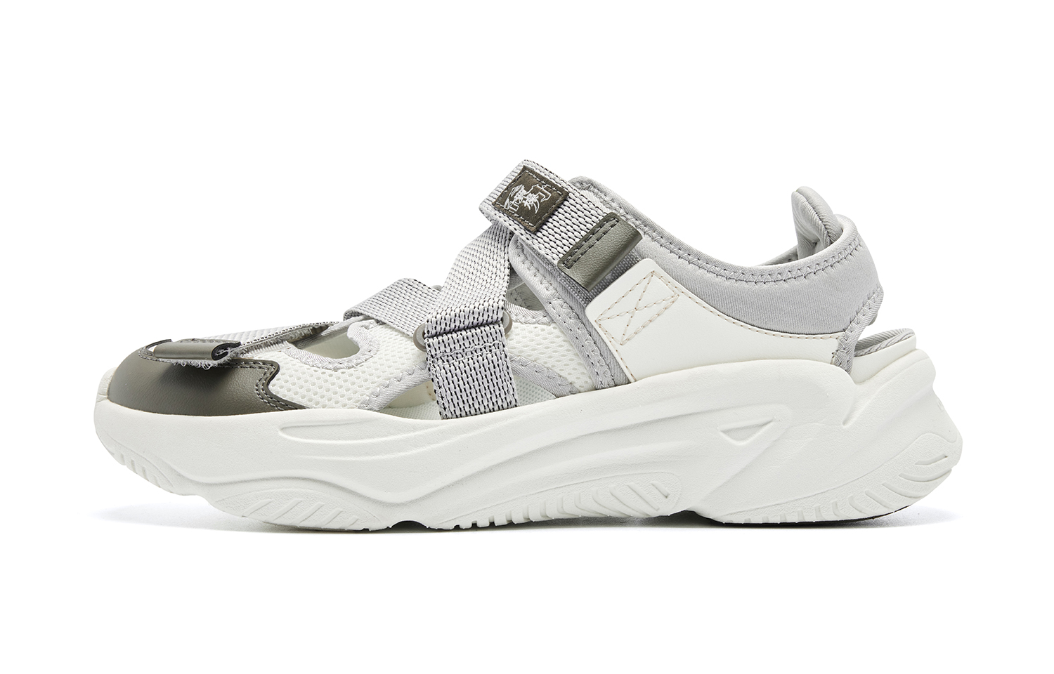 QIAODAN Износостойкие противоскользящие кроссовки для речного треккинга, мужские, бежево-серые
QIAODAN Износостойкие противоскользящие кроссовки для речного треккинга, мужские, бежево-серые