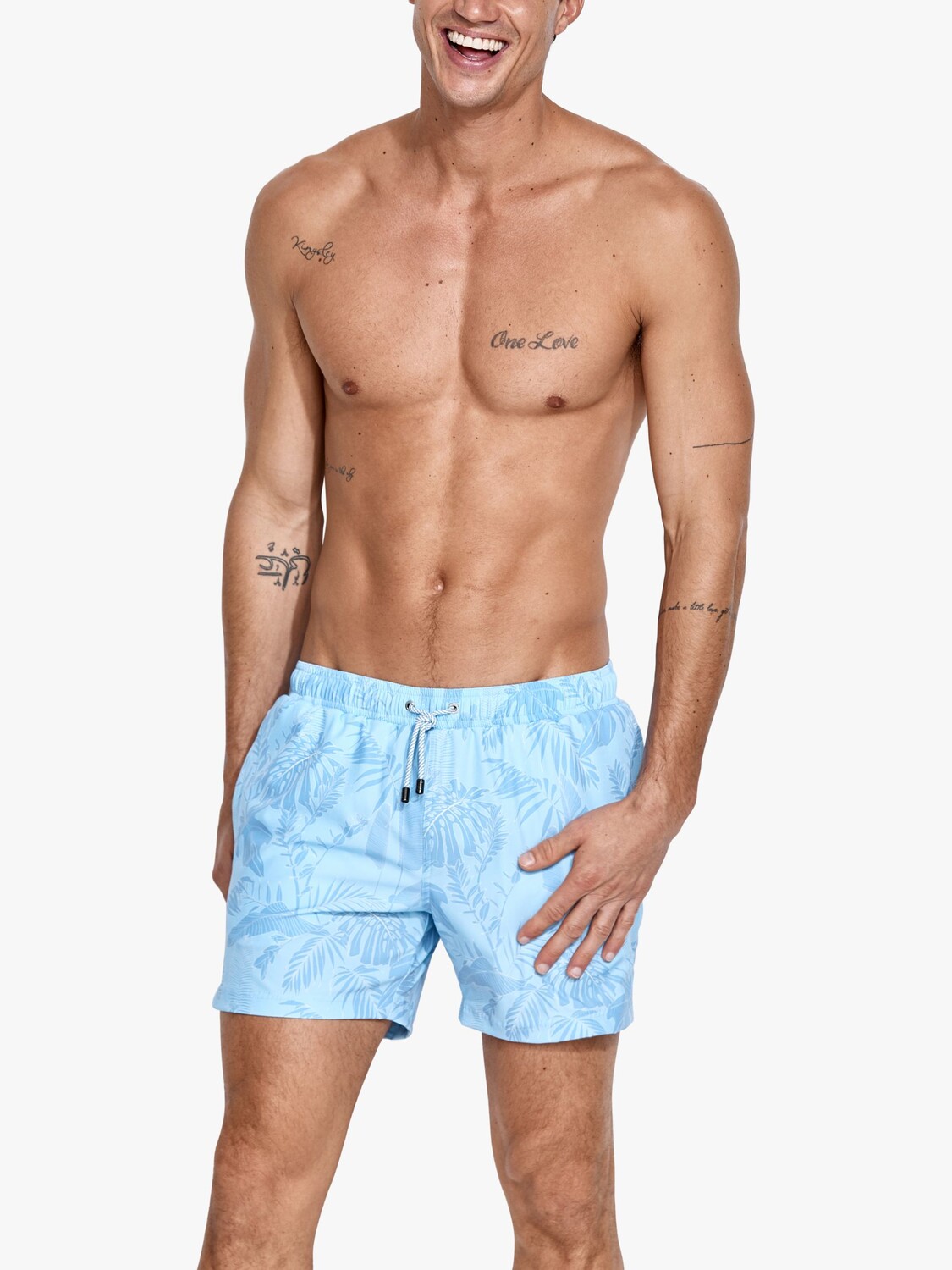 Классические шорты для плавания с принтом листьев Panos Emporio, синий
Классические шорты для плавания с принтом листьев Panos Emporio, синий