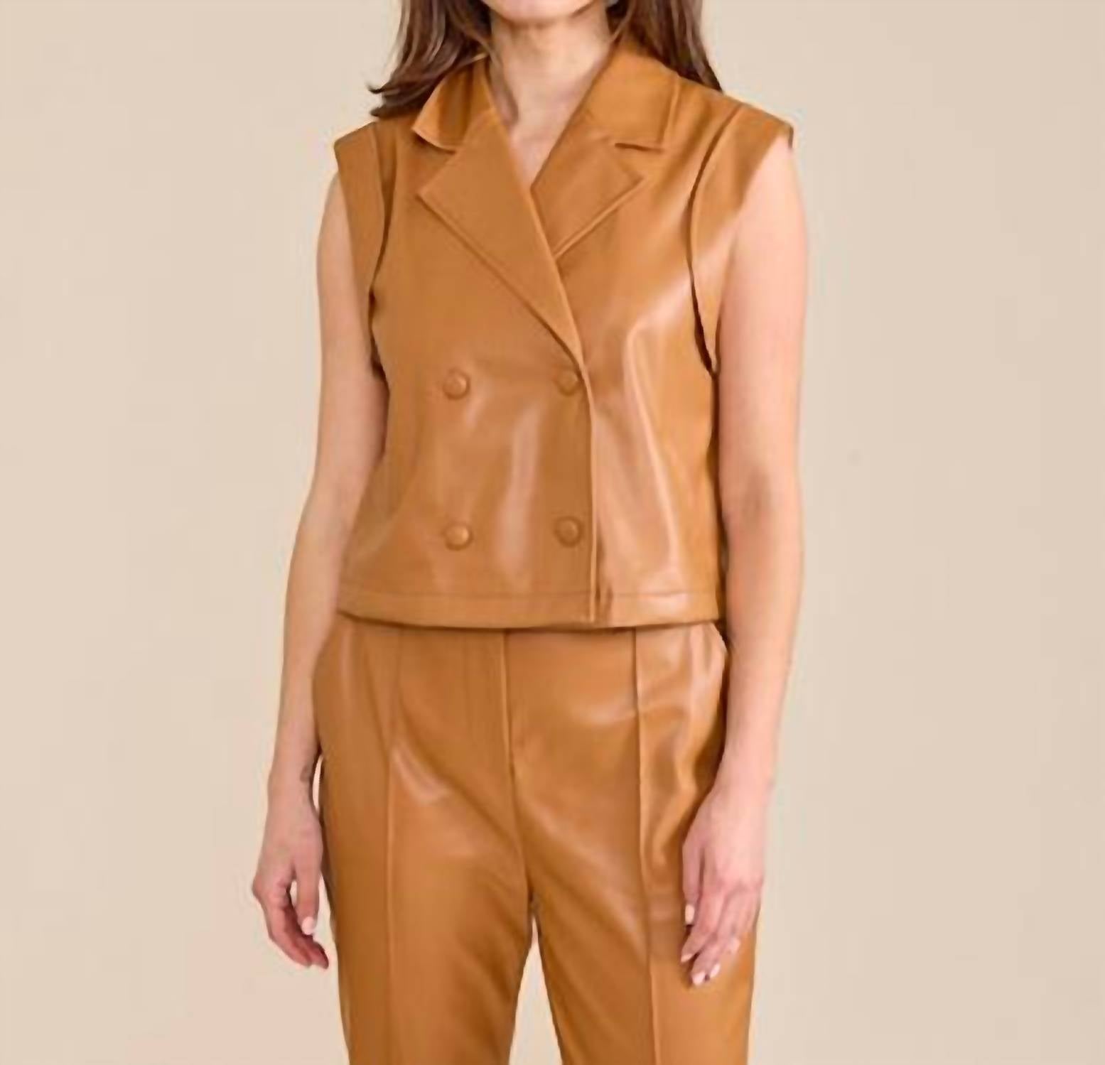 Жилет Вера цвета кэмел S'edge, коричневый
Жилет Вера цвета кэмел S'edge, коричневый