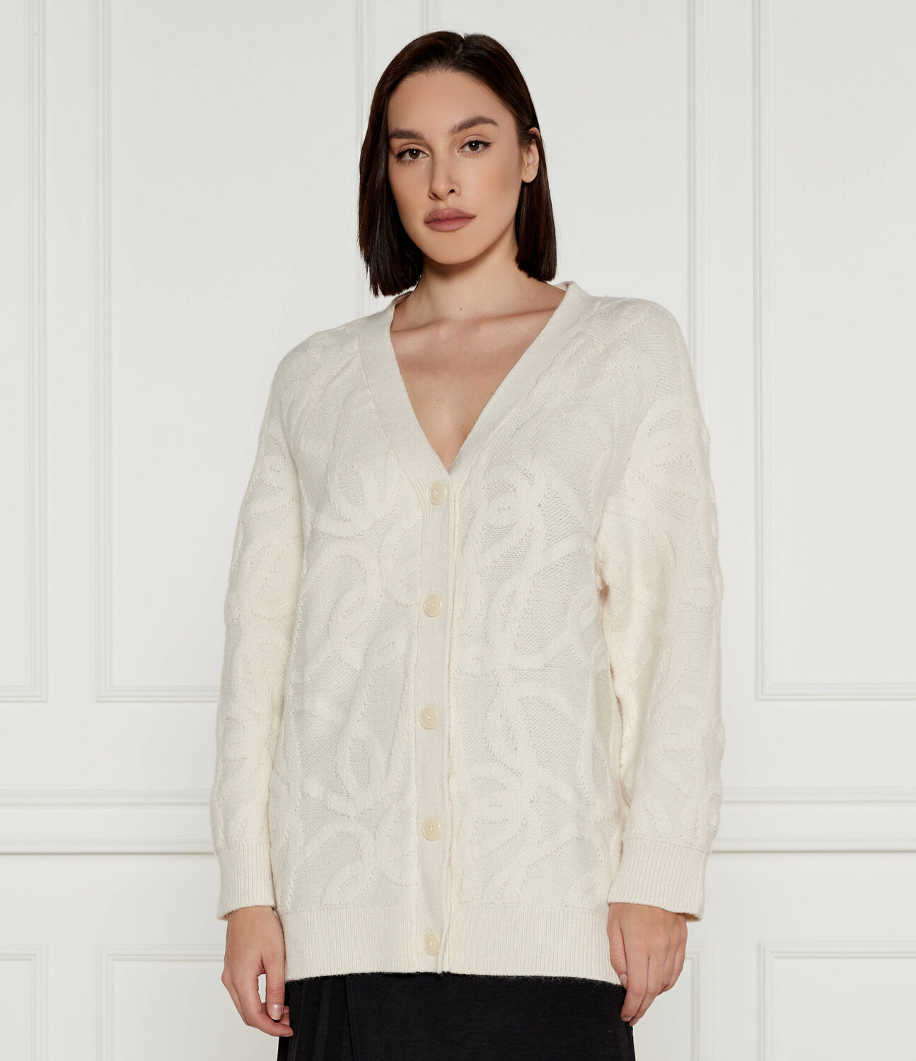 Свитер Desigual Montreal Oversize fit, экрю
Свитер Desigual Montreal Oversize fit, экрю