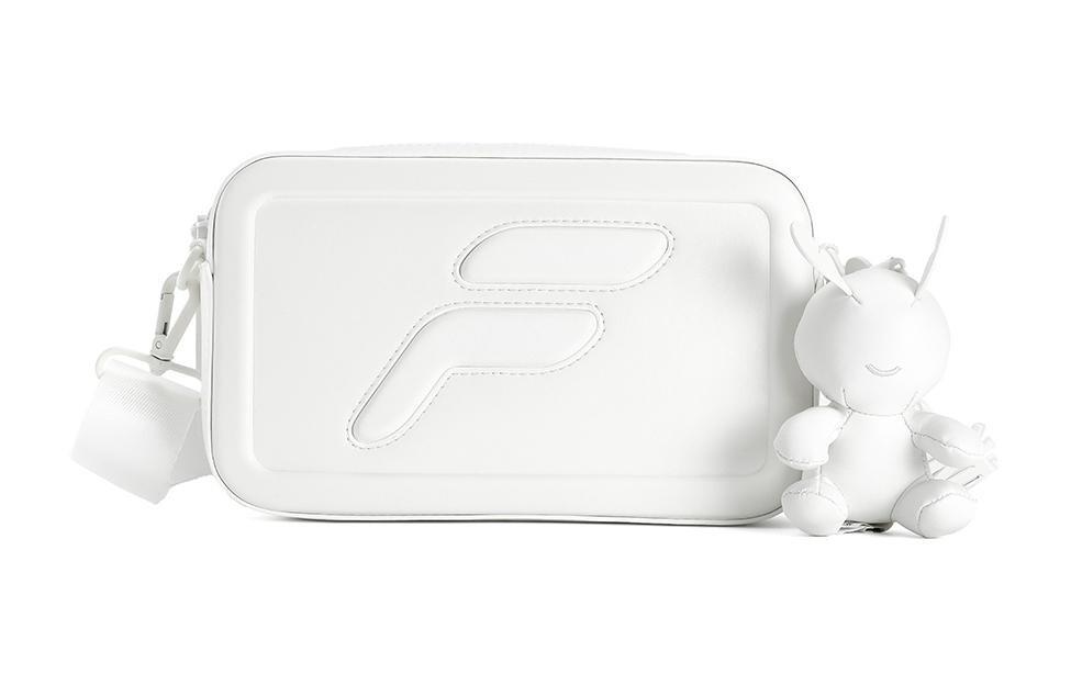 Сумка через плечо унисекс FILA, Молочно-бежевый
Сумка через плечо унисекс FILA, Молочно-бежевый