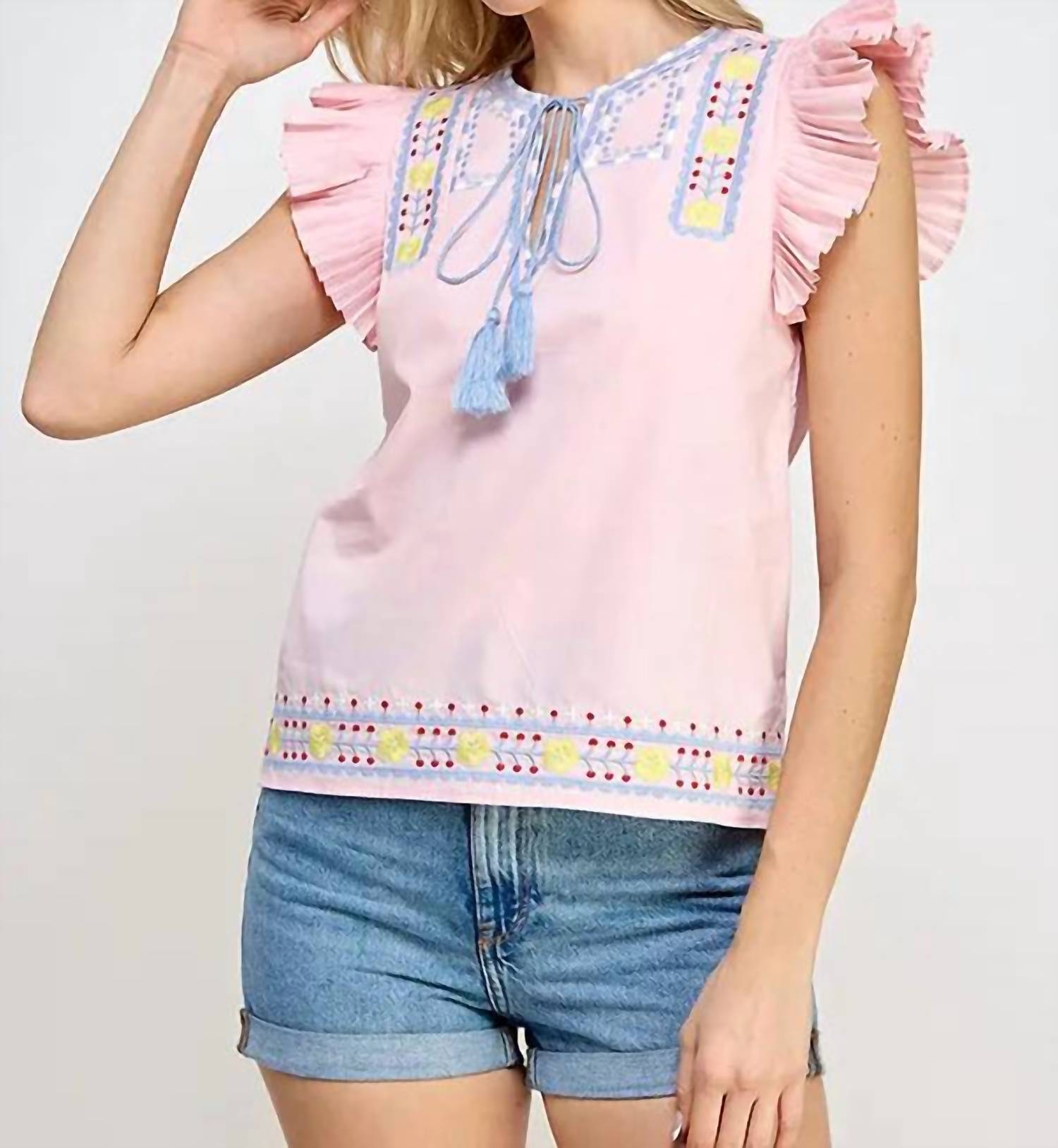 Топ с вышивкой на рукавах и складками, розовый Rubienn
Топ с вышивкой на рукавах и складками, розовый Rubienn