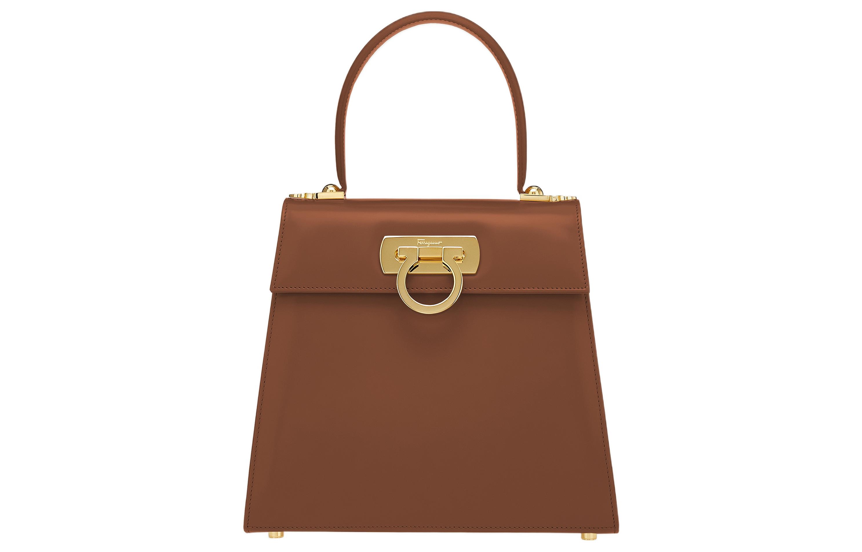 Ferragamo Музейная сумка
Ferragamo Музейная сумка