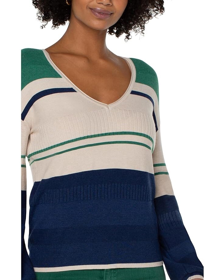 Свитер Liverpool Los Angeles V-Neck Blouson Sweater with Color Blocking, цвет Emerald Merchant Blue Combo
Свитер Liverpool Los Angeles V-Neck Blouson Sweater with Color Blocking, цвет Emerald Merchant Blue Combo