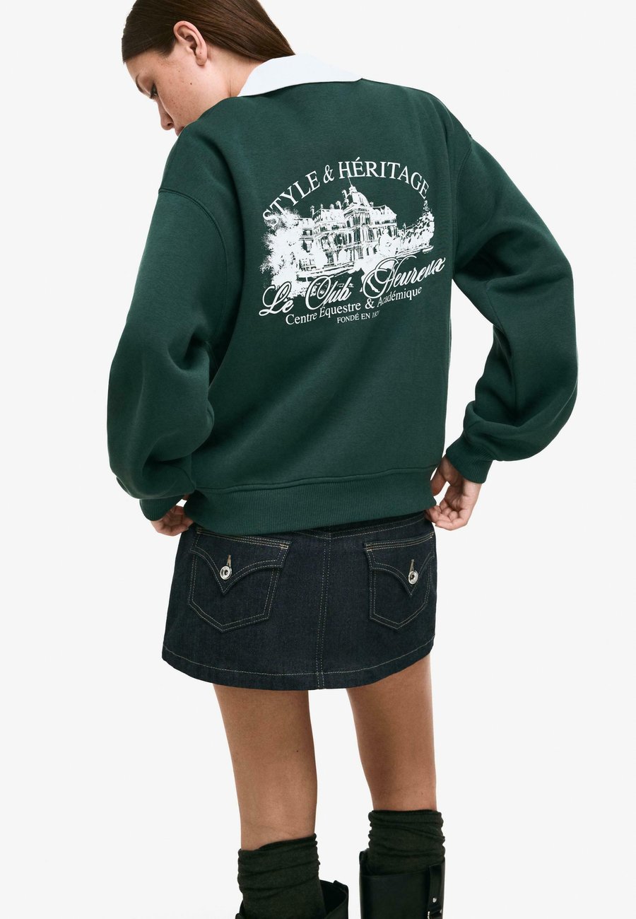 Толстовка Bershka Sweatshirt, Olive
Толстовка Bershka Sweatshirt, Olive