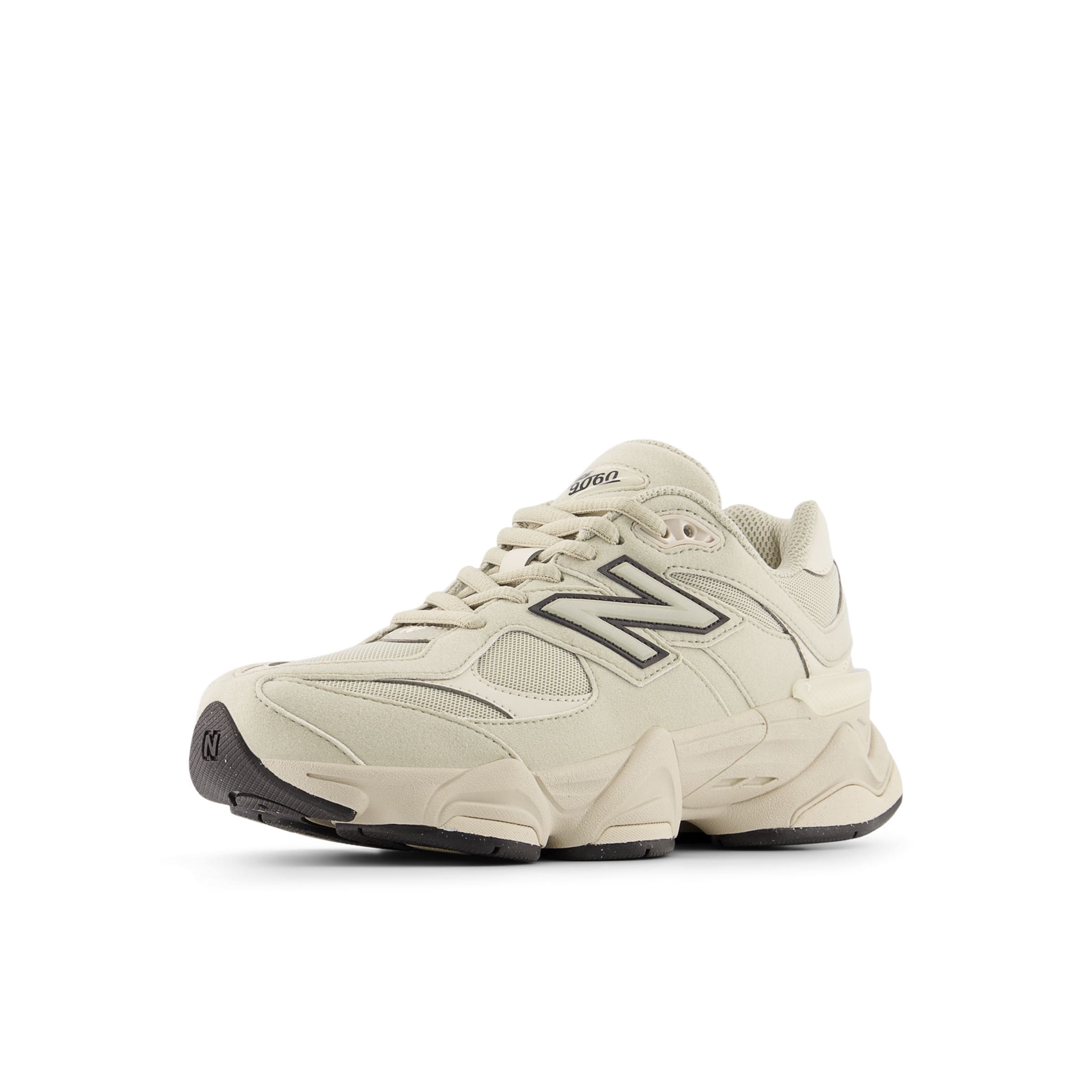 New balance Кроссовки '9060' в цвете Cream
New balance Кроссовки '9060' в цвете Cream